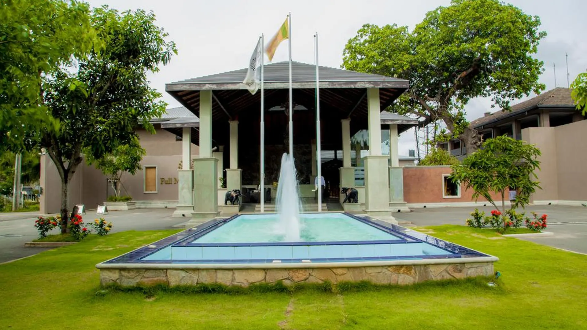 Full Moon Garden Hotel Negombo Sri Lanka