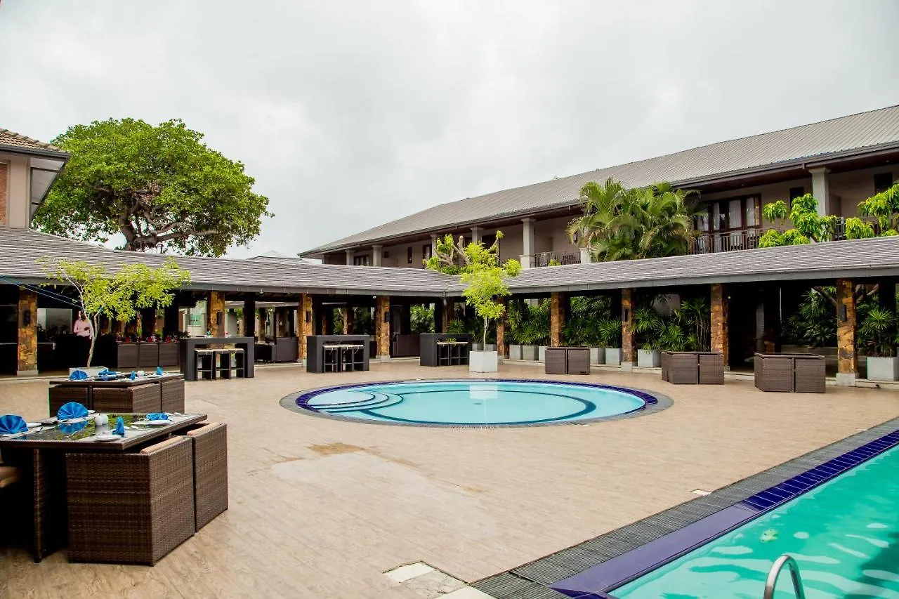 Full Moon Garden Hotel Negombo